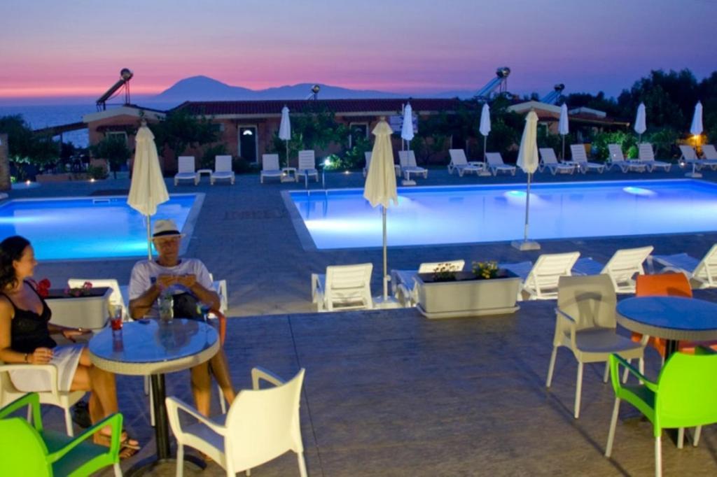 Fournia Village Kastro-Kyllini Dış mekan fotoğraf